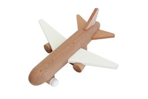 Dřevěné tryskové letadlo bílé